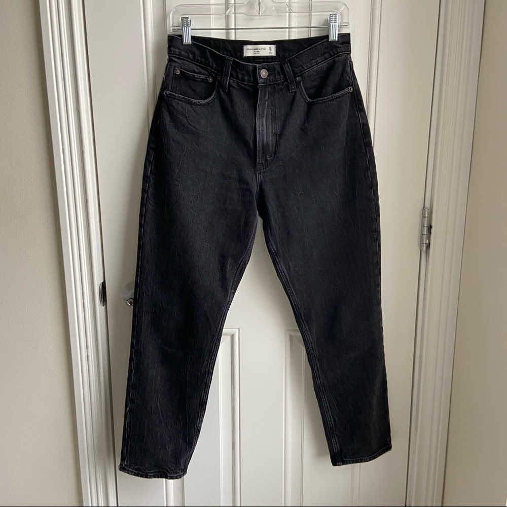 Abercrombie High Rise Mom Jeans